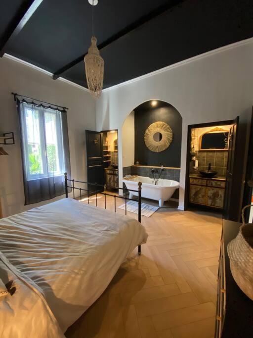 Merveilleuse Maison De Village Maillane Buitenkant foto